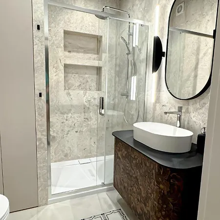 Appartement Artecento Premium Old Town, Underground Parking