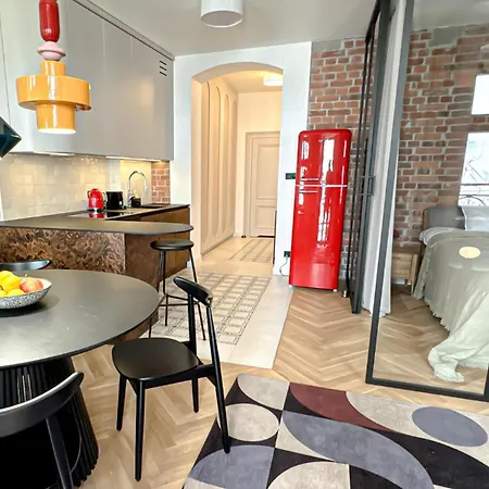 Artecento Premium Old Town, Underground Parking 브로츠와프