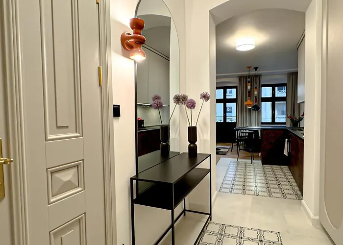 Artecento Premium Old Town, Underground Parking Apartment *