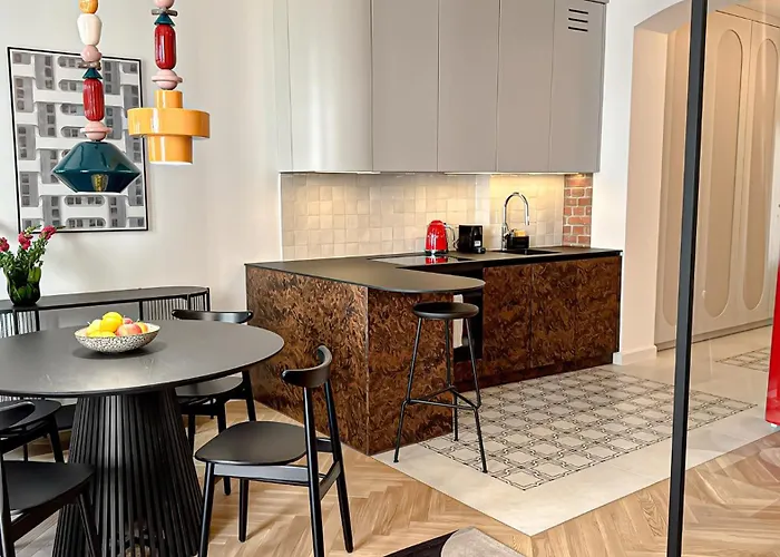 Artecento Premium Old Town, Underground Parking * Wroclaw