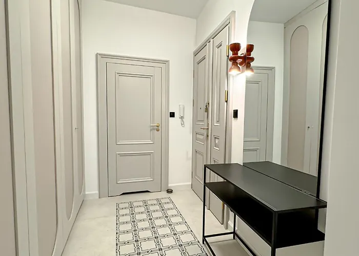 Artecento Premium Old Town, Underground Parking